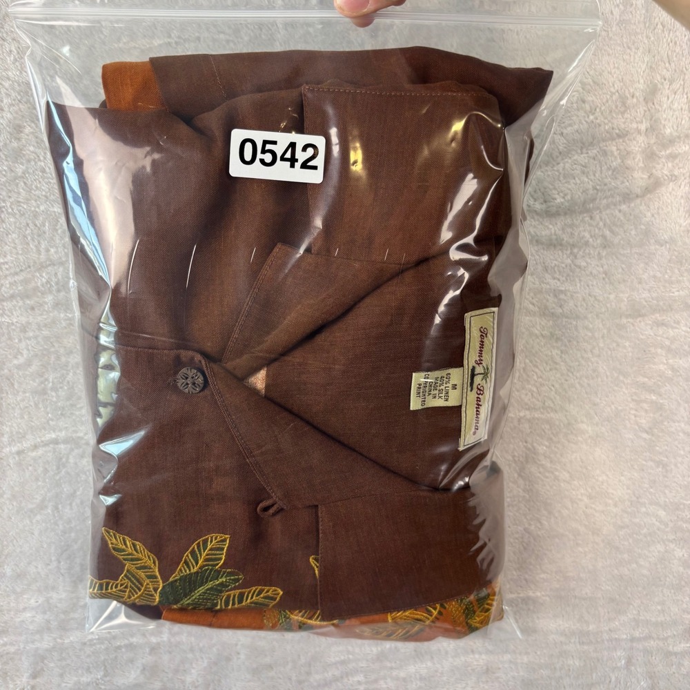 Tommy Bahama Men's Brown Embroidered Banana Leaf Shirt Linen Silk Sz Medium - Picture 8 of 8